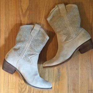 Sole Society Perforated Western suede booties